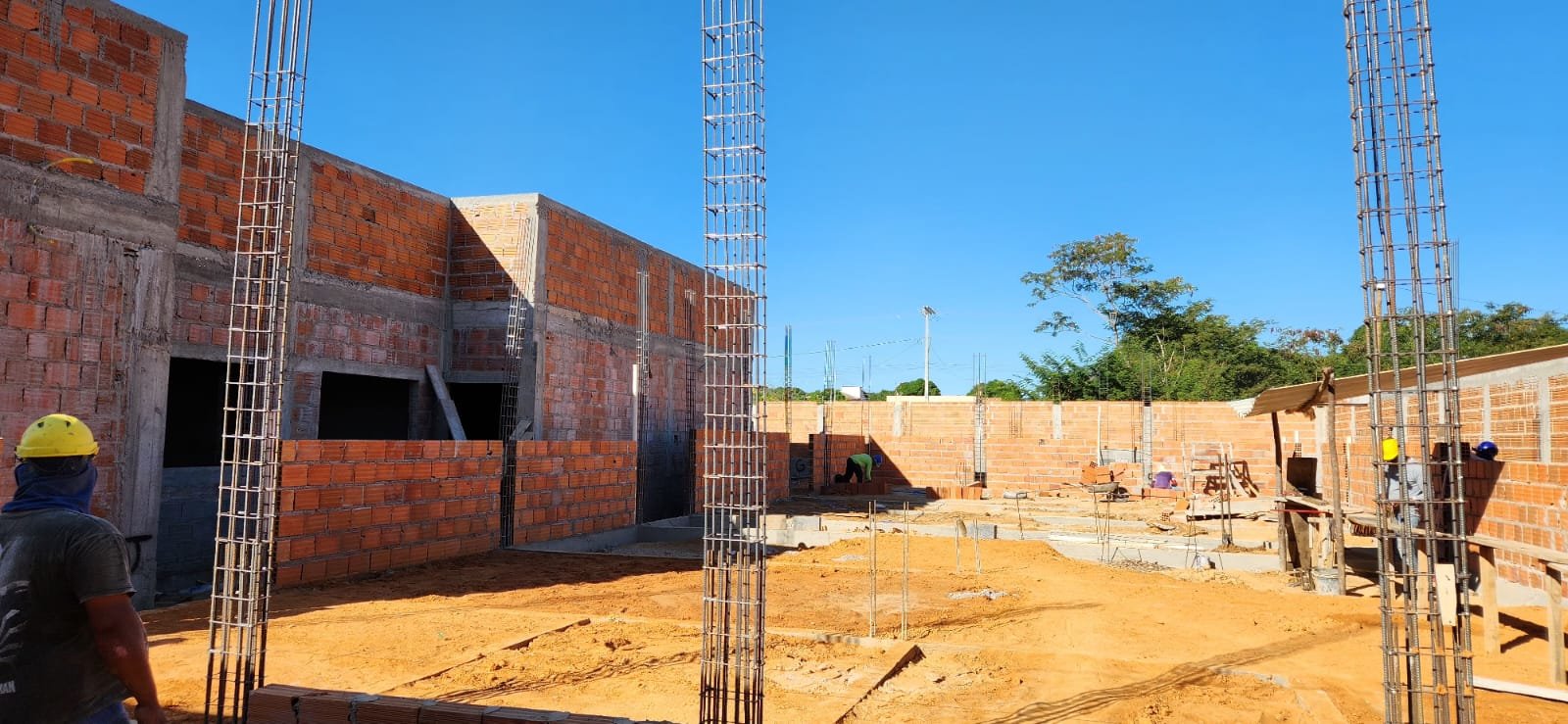 CASA DO IDOSO EM JAÍBA ESTÁ COM SUA CONSTRUÇÃO MUITO ADIANTADA A PREFEITURA DE JAÍBA ESTÁ INVESTINDO O VALOR DE R$ 1.635.064,14 – OS IDOSOS TERÃO UM LOCAL ADEQUADO PARA ATIVIDADES DE ACOLHIMENTO, CONVIVÊNCIA, ATIVIDADES FÍSICAS, FESTIVAS, DENTRE OUTRAS