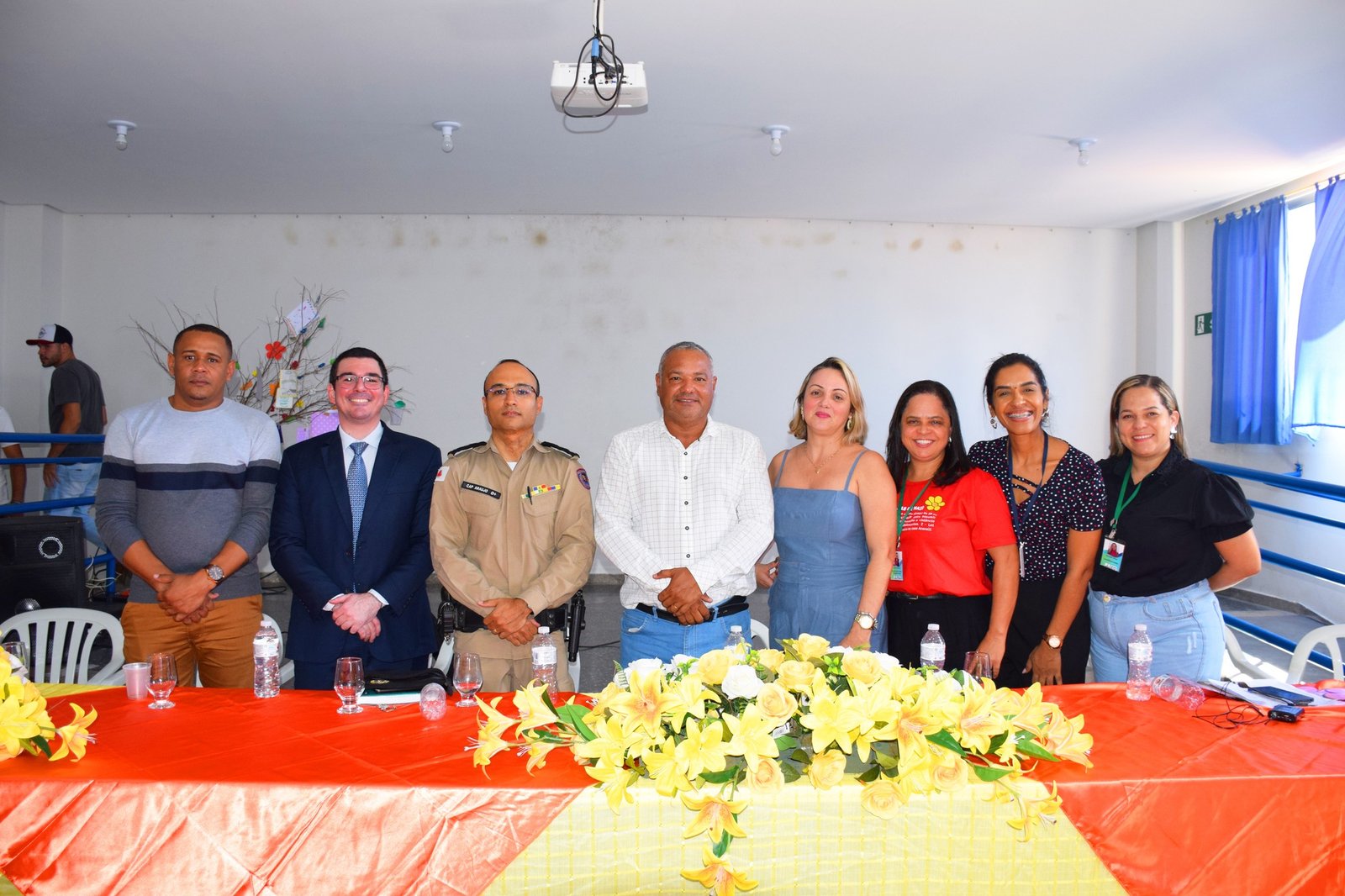 EVENTO ORGANIZADO PELO CMDCA E PARCEIROS MARCA O ENCERRAMENTO DA CAMPANHA FAÇA BONITO QUE BUSCA A CONSCIENTIZAÇÃO E O APOIO DA SOCIEDADE QUANTO A EXPLORAÇÃO SEXUAL DE CRIANÇAS E ADOLESCENTES – AUTORIDADES COMO O PREFEITO REGINALDO SILVA, PROMOTOR DR. BERNARDO SANGUINETTI, PRESIDENTE DA CÂMARA GANCHO, CAPITÃO ARAÚJO, DENTRE OUTRAS, PRESTIGIARAM O EVENTO
